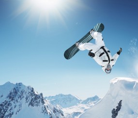 开云体育世界杯-奥亚尔萨瓦尔，从无名之地到关键先生的逆袭之路