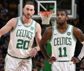 开云体育中国-开拓者险胜骑士，布克成为关键先生